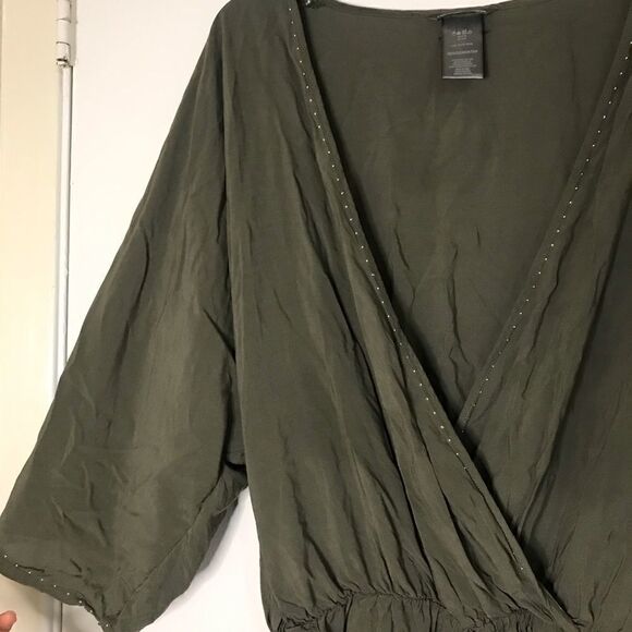 Vince Camuto Swim cover up olive green romper - Picture 5 of 7